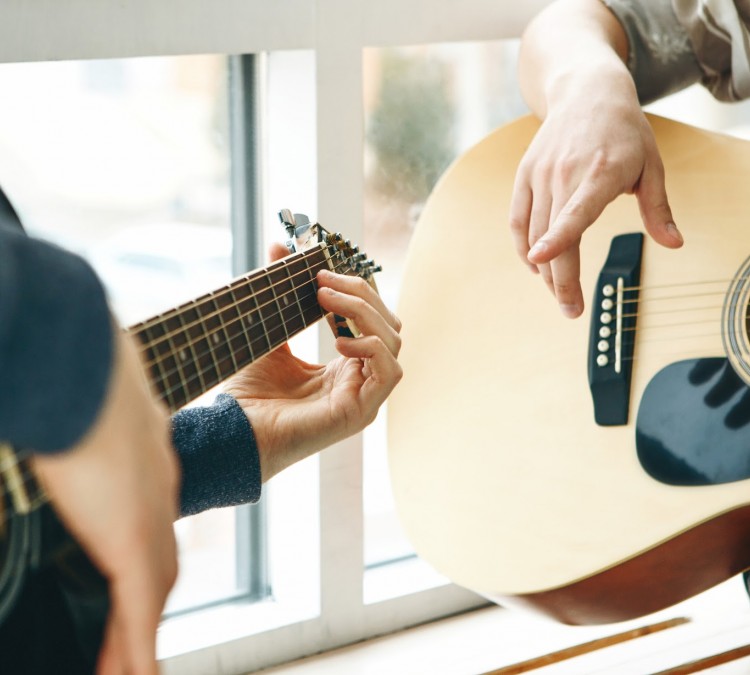 the-guitar-teacher-photo